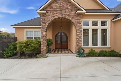 MLS# 293116 Welcome to a truly one-of-a-kind luxury retreat - photo 3