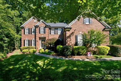 Immaculately maintained Brick Home in sought after Birkdale - photo 2