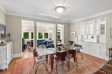 Magnificent Tudor residence in prime East Glencoe, beautifully - photo 8