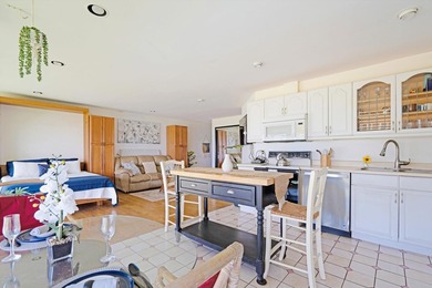 Oceanfront living in the heart of Kihei with panoramic views and - photo 19