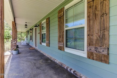 Experience the perfect blend of privacy, space, and scenic - photo 6