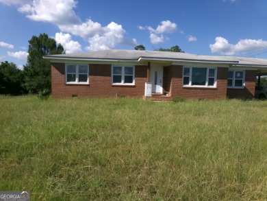Lake Home For Sale in Hawkinsville, Georgia