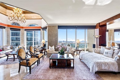 Elegantly Re-Imagined Corner Penthouse, offered fully furnished - photo 2