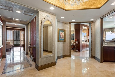 Elegantly Re-Imagined Corner Penthouse, offered fully furnished - photo 7