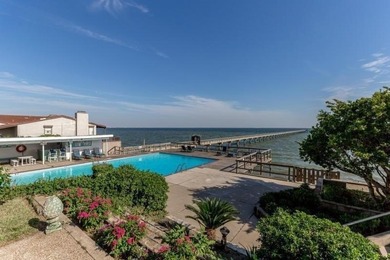 Check out this Million Dollar View in this roomy 1 bedroom, 1 - photo 20