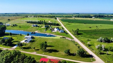 This lakeshore lot at Tranquility Bay has 100+ Ft of shoreline - photo 11