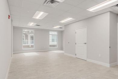 Looking for the perfect office space to elevate your business? - photo 12
