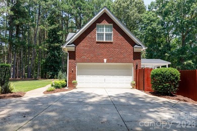 Motivated Seller offering 4000.00 Closing Credit!!!Most unique - photo 6
