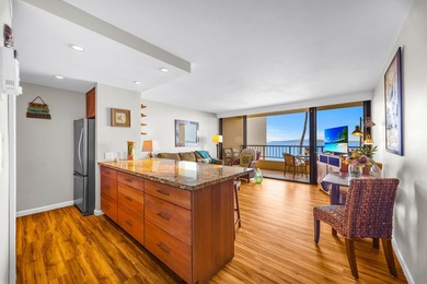 Front-row Hotel Zoned vacation rental approved beach condo in - photo 18