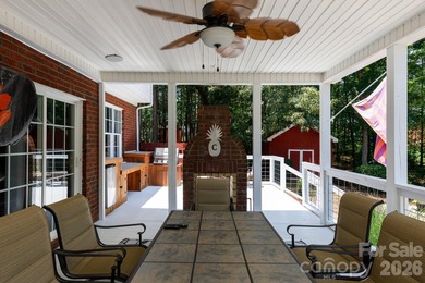 Motivated Seller offering 4000.00 Closing Credit!!!Most unique - photo 10