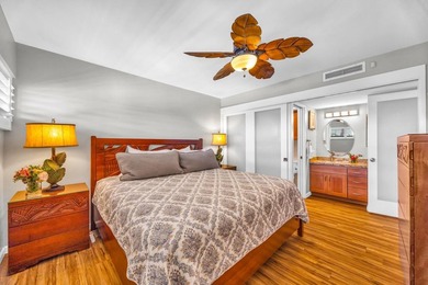 Front-row Hotel Zoned vacation rental approved beach condo in - photo 26