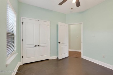 Tucked away at the end of a quiet cul de sac in the sought after - photo 28