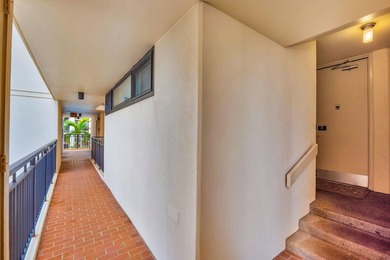 Front-row Hotel Zoned vacation rental approved beach condo in - photo 29