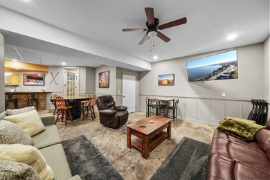Super unique property offering the perfect blend of luxury, fun - photo 29