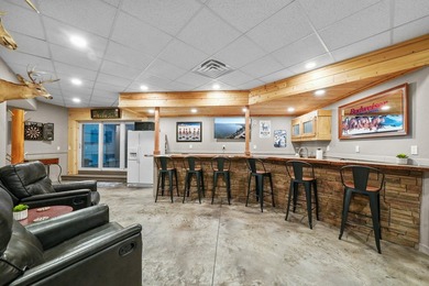 Super unique property offering the perfect blend of luxury, fun - photo 33