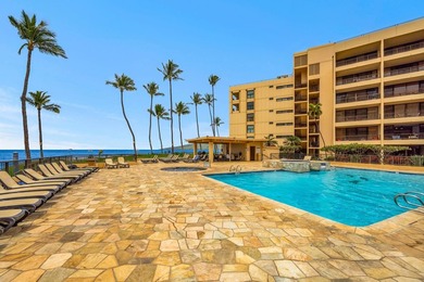 Front-row Hotel Zoned vacation rental approved beach condo in - photo 34