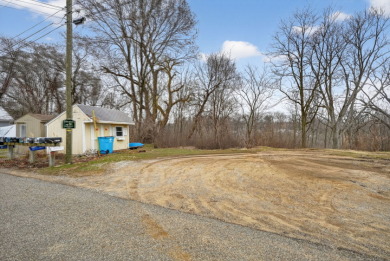 CHARMING LAKEFRONT GETAWAY! - photo 25