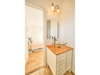 Welcome to this well-located 4BD/2BA home offering 1,370+ sq ft - photo 14