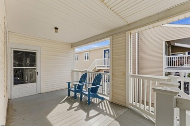 THIS IS IT! Here's your opportunity to own a rare duplex - photo 22
