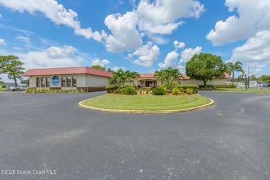 OWNER WILL CONSIDER ALL OFFERS! Fantastic opportunity in the - photo 29