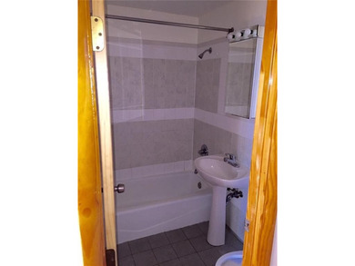 Beautifully renovated six family building in Prime Bay Ridge - photo 14
