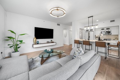 Absolutely stunning designer renovated condo in the heart of - photo 16