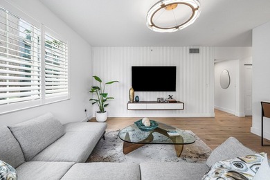 Absolutely stunning designer renovated condo in the heart of - photo 17