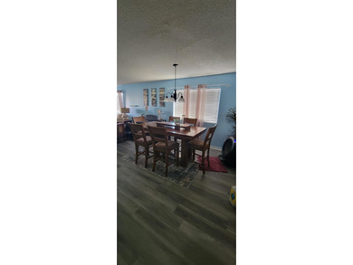 Very nice 1st floor 2 br, 2bt corner condo at Summertree - photo 22