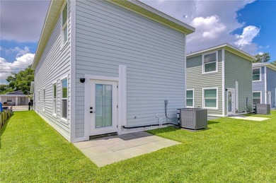 Step into this gorgeous, stylish, modern NEW construction home - photo 22