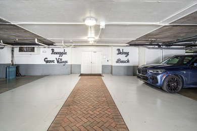 Absolutely stunning designer renovated condo in the heart of - photo 26