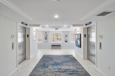 Absolutely stunning designer renovated condo in the heart of - photo 28