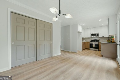 Move-in ready and completely remodeled! This 3-bedroom, 2-bath - photo 7