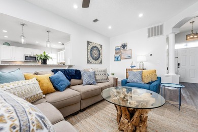 Imagine living just a short stroll away from the beach with a - photo 12