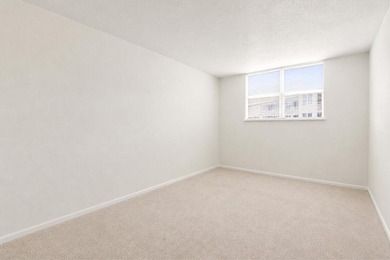 Virtually Staged. Wake up to breathtaking panoramic water views - photo 26