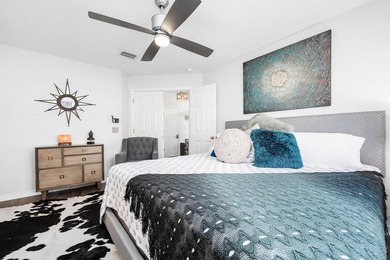 Imagine living just a short stroll away from the beach with a - photo 41