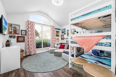 Imagine living just a short stroll away from the beach with a - photo 48