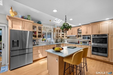 Come Invest in the newly listed spacious 5-bedroom, 3.5-bath - photo 7
