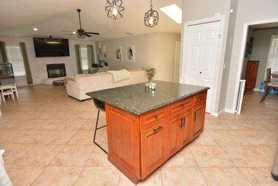 Beautiful Home! A Truly Must See Before You Buy! Immaculate - photo 16