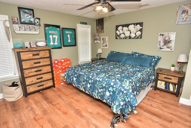 Beautiful Home! A Truly Must See Before You Buy! Immaculate - photo 20