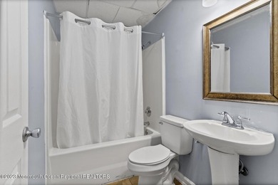 Just approved for 10 New Townhomes. Presently operated as 21 - photo 23