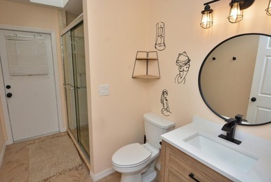 Beautiful Home! A Truly Must See Before You Buy! Immaculate - photo 29