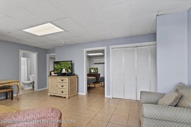 Just approved for 10 New Townhomes. Presently operated as 21 - photo 37