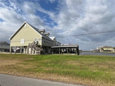 STOP THE BOAT !!  PRICED TO SELL NOW -CHECK OUT THE PRICE ON THE