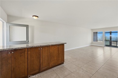 RECENTLY REFRESHED! ALL NEW INTERIOR PAINT (WALLS, DOORS & - photo 11