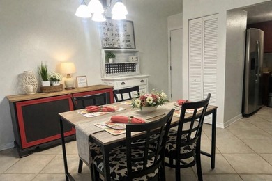 Sellers are offering a credit towards Buyer's Closing Costs OR - photo 12