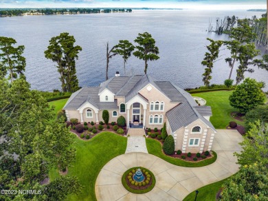 Lake Home Off Market in Chocowinity, North Carolina