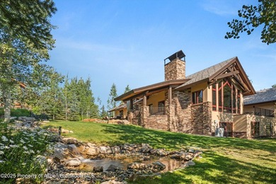 Perched atop Ridge Run on a private 3/4-acre lot, this Michael - photo 2