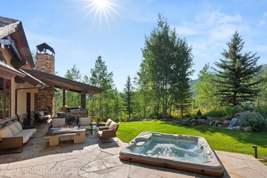 Perched atop Ridge Run on a private 3/4-acre lot, this Michael - photo 4