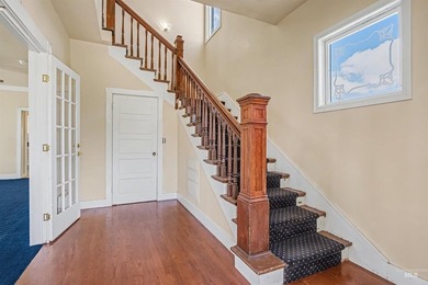 Amazing opportunity to live where you work or work close to - photo 8