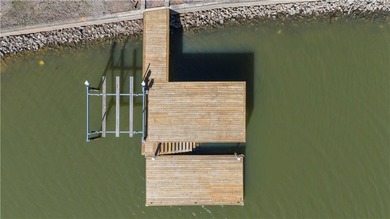 Experience unparalleled luxury in this custom-built lakefront - photo 49